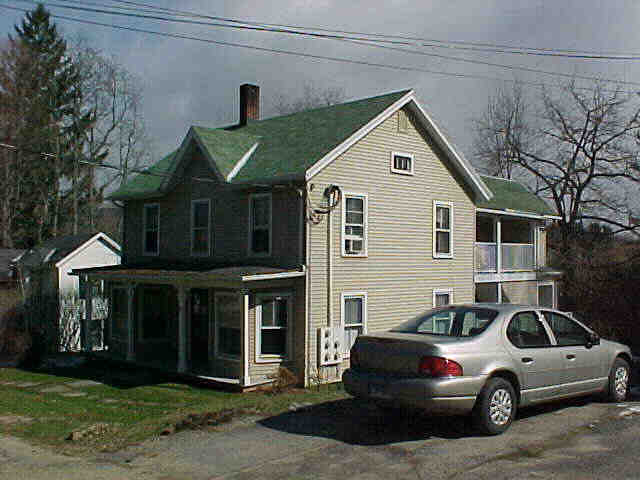 Building photograph for 44 SHARON ROAD